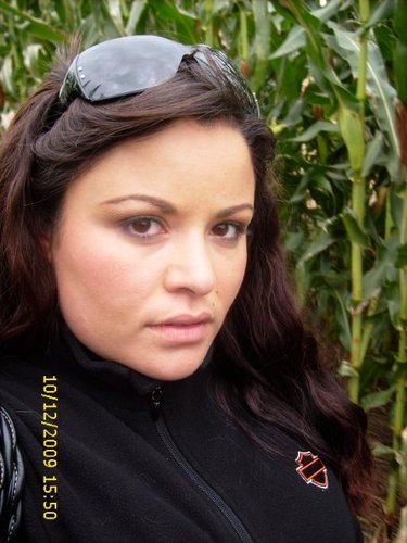 sophia_suarez_1's profile picture. "Opinions expressed are solely my own and do not express the views or opinions of my employer."