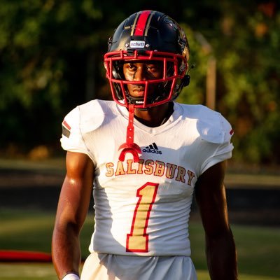 6’0 3⭐️ DB/WR Salisbury HS 🐝 class of 2024 #1 https://t.co/oCXvHEB3qU