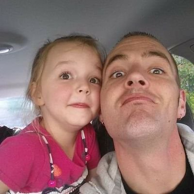 Dad08138359's profile picture. 