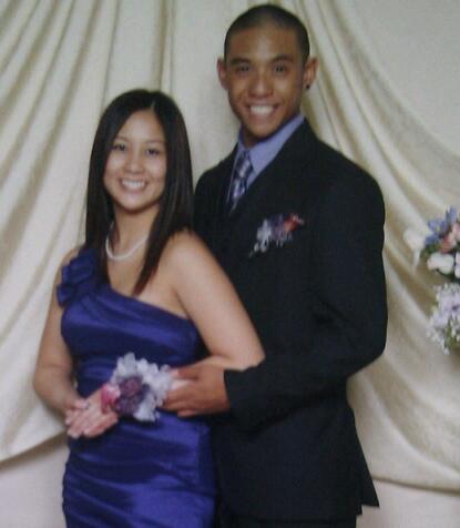 Rj_StatusShop's profile picture. I'm that guy that goes to Central High School, has a cool bike, loves sneakers, works at Status Shop, and lives life. What's you status?