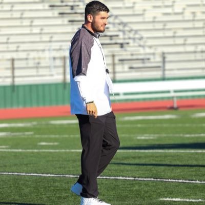 ➖Pittsburg State Alumnus 🎓 ➖Offensive Coordinator & QB Coach Beggs High School