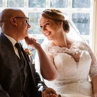 Dr. Linda Gavras - van Garderen (@linimie) 's Twitter Profile