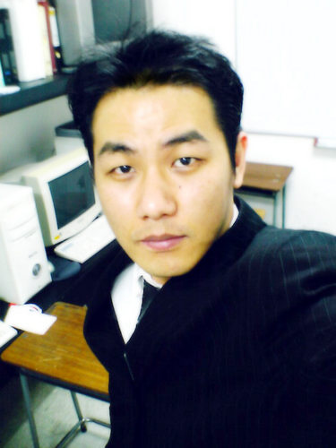 jinu76's profile picture. 너무 어렵게 살지 말자!!