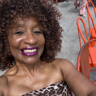 Woman of God, follower of Jesus Bride of Christ, Ardent Bible Student, Being a Light! Defending the One and Only True God! Holy Spirit lead and guided.