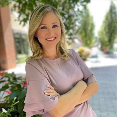 @KTTCTV Anchor📚Writer (HWA & SCBWI), Wife, Mom, Mizzou alum | SHE'S STILL HERE (Monarch Press) | BABY CELEBRATES BOTH (7/2) | Rep: @C_H_Armstrong (she/her)