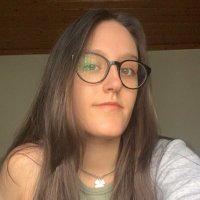 leonor (@trappedbylangue) 's Twitter Profile