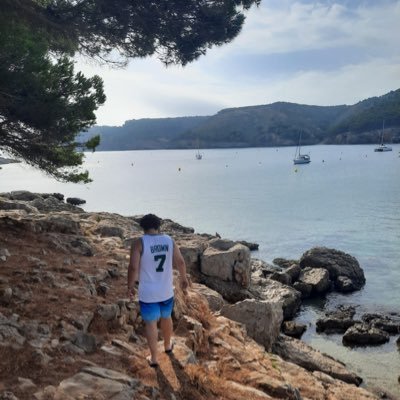 Dams640's profile picture. Boston Celtics ☘️