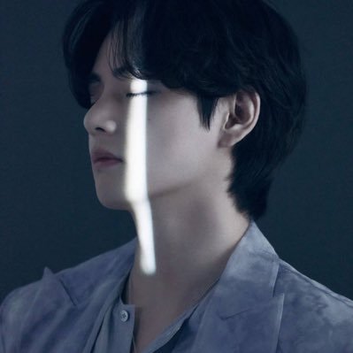 ᴍᴀᴋᴇ ʏᴏᴜʀ ʟɪғᴇ ᴀ sᴛᴏʀʏ ᴡᴏʀᴛʜ ᴛᴇʟʟɪɴɢ.