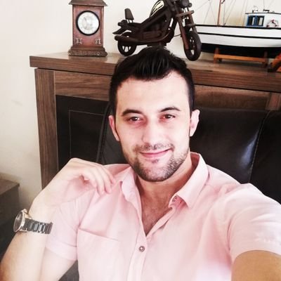 Muratrsln61's profile picture. 🇹🇷💛❤️🇹🇷

Sedece GALATASARAY