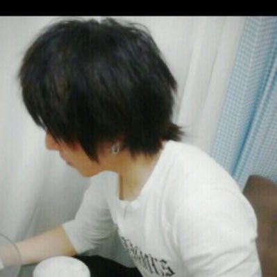 sfuhsd's profile picture. 旅行、お酒、スポーツ、ゲーム、漫画。