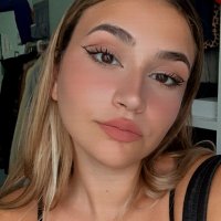 Lau (@laurilo__) 's Twitter Profile