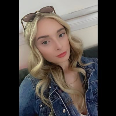 morganLaForest's profile picture. Easy does it✨