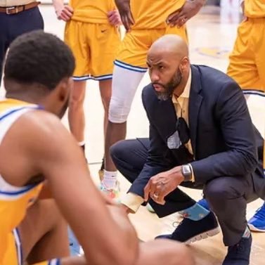 Believer✝️, Husband❤️, 3 Beautiful Girls💕, UNCG MBB Alum, Asst MBB Coach @ UNCG 🏀. 9x champion 🏆. Former Head Coach. Former pro athlete. 20yrs of experience.