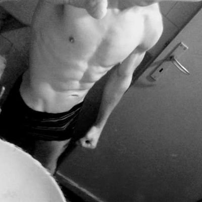 set_minimal's profile picture. 