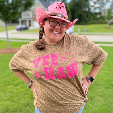 Personal account. Wife, Mama, Teacher, Crafter, Sports lover ā¾ļø Go BRAVES!