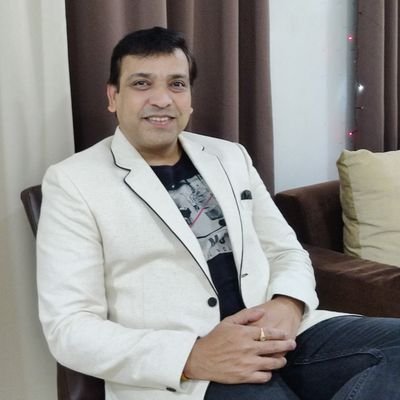thakre23's profile picture. Working Employee