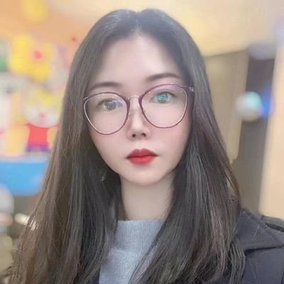 AnnaChun12's profile picture. 