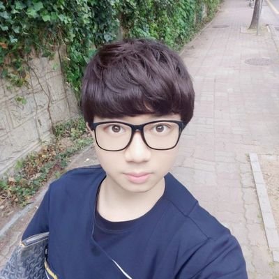 charliepark6985's profile picture. 하루 1분이면 충분해요.
건강, 어렵게 시작하지 마세요.
목·허리·무릎… 당신 몸이 보내는 신호, 놓치지 않게
짧고 확실한 건강 팁만 모았습니다.
지금, 1분만 투자해볼래요?
#건강습관 #하루1분건강 #몸이보내는신호