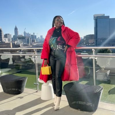 BeinMEaint_eZAY's profile picture. Visual storyteller through the art of costume design, budding herbalist &  vegan chef 🐸💕👩🏾‍🎨🧘🏾‍♀️👩🏾‍🍳