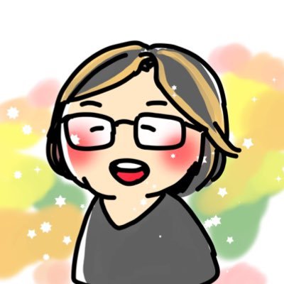 広く浅くテキトーな人間。基本的にフリーランスでいろんな事してて17個も肩書きがあるから自分でも何者なのか謎。『いろいろクリエイター』と命名(・∀・)。五箇山と金沢のハーフ。方向音痴・歌音痴・運動音痴の三大音痴制覇！うっかりは標準装備。地元石川・家族・友達大好き♪