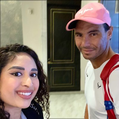 L😍VE tennis (28 years a fan of the greatest sport) and a Rafan for life!!! ❤️🎾👑🐐🏆! A self-proclaimed foodie/dessert 👸🏽 (IG: fieryfoodinista)! 💖 | 🗽