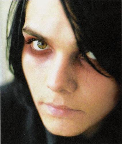 Fakegerardway's profile picture. You know I make you wanna scream~