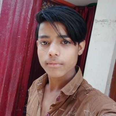 MONEESDUKAN's profile picture. Student, hoping better FUTURE