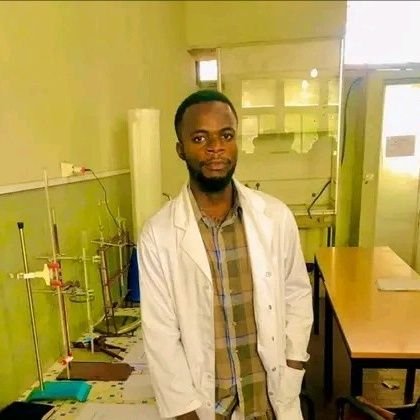 Congolais🇨🇩🇨🇩 ingénieur en télécommunications et audiovisuel