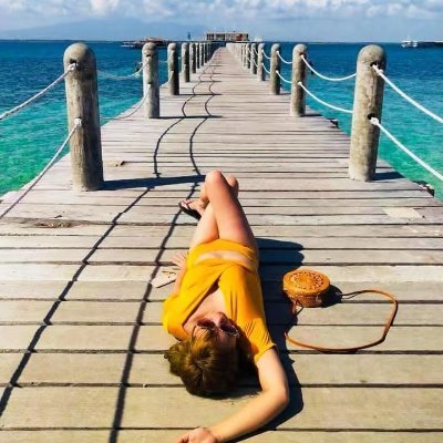 Hold the vision, trust the process.
web 3 space | Defi | NFT | ETH | Metaverse
Twitter: https://t.co/DUmcFMX3MK