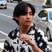 ّ (@minama6hal) 's Twitter Profile