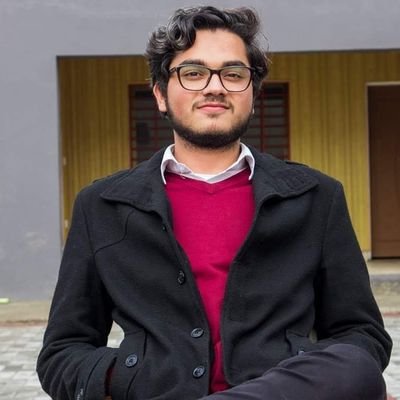 Doctor to be| AIMC| Humanitarian| High Dreamer| Entrepreneur| philanthropist| Witty| Chronic Thinker| Guitarist !