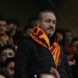 Galatasaray Tribün Lideri Sebahattin Şirin'in Resmi X Hesabıdır. | Gerçekleri Tarih Yazar, Tarihi de GALATASARAY!