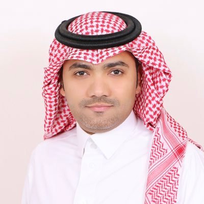 مذيع تلفزيوني وإذاعي سابقاً، أخدم وطني في مجال آخر بعيداً عن صخب الإعلام في الوقت الحالي.