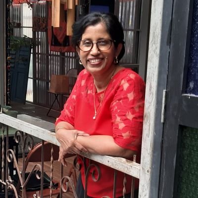 pamjay62's profile picture. ❤📚💃🎧📽 🌳🐕🐈🌻& Elvis