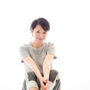 mizuhosaito's profile picture. 都庁前のボディワーカー/どこに相談していいか分からないつらいからだの悩みを解決/しっかりカウンセリング/筋膜リリース+解剖学で芯から楽なからだに/軽やかでしなやかなパフォーマンス/原因不明・慢性的な不快感/ソマティクス=身体教育
ボディワーク入門/これがボディワークだ/初心者を上級者に変える筋膜リリース著　適度に不真面