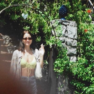 solaBEAtitudo's profile picture. Niente da dire,solo da retwittare.