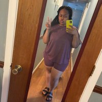 THIQUE Queen (@pearshaped__) 's Twitter Profile