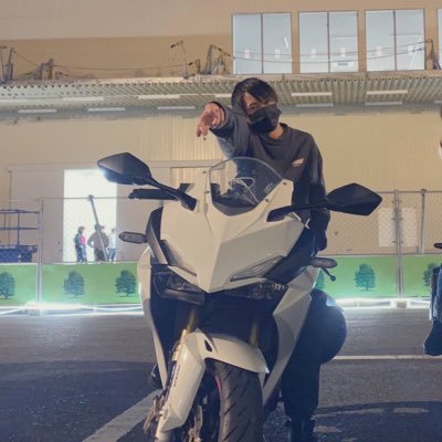 バイク垢作りました！ 宮崎→福岡 バリオス→cbr250rr、実家にホーネット
