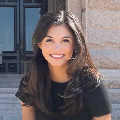 torivillarreal7's profile picture. 