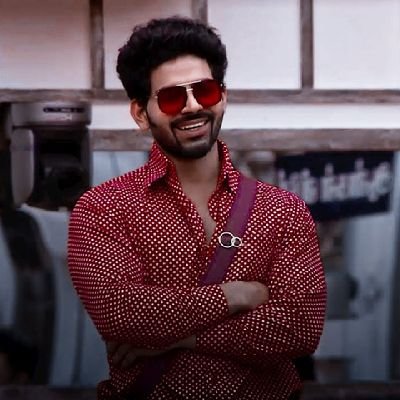 Fan page of @officialbalaji
Winner of Hearts❤️
Runner Up of BB4
Winner Of BB Ultimate1❤️
Attitude King 👑
Seri vechikonga 🤙