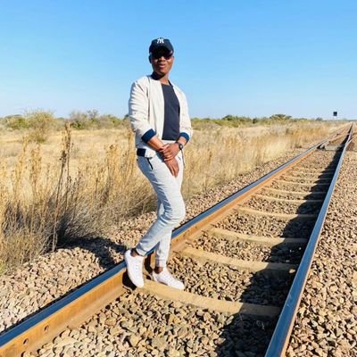 MolebiWoki's profile picture. Young man born and bred in Tsamaya Village, very vibrant and very energetic, a song bird and a great Hotelier, very loving and full of care...❤❤❤