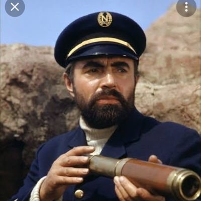 Favourite movie
20,000 leagues under the sea
Hero
MS Dhoni
Book
Stop worrying start living
Actor
Amitabh Bachchan Saab
Singer
Kishoreda