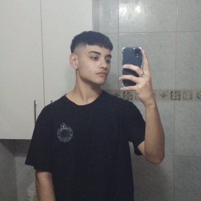🏋️⚽🤎
ig: _r.santillan_
🇦🇷 • Bs. As