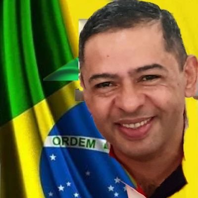 cristão,patriota, conservador,totalmente de direita....SDV 👍
