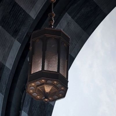 Asmaa_AS4's profile picture. فَـلَــيْـــتَـكَ تَـحْـلُو ، وَالـحَيَـــاة ُ مَـرِيـرَة ٌ || حساب للتلاوات العذبة💭🌸 || اللهم ارحمني بالقرآن