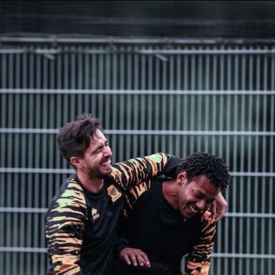 YAHYAALAmry9's profile picture. اتحادي و افتخر 💛

اللهم صلي على سيدنا محمد 💜