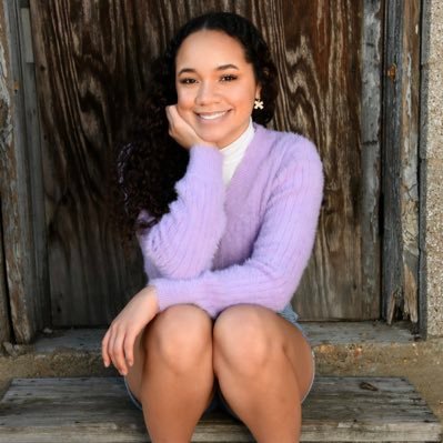 alexiswhite1117's profile picture. wku ‘26 ~|| elementary teacher in the making📚🖍