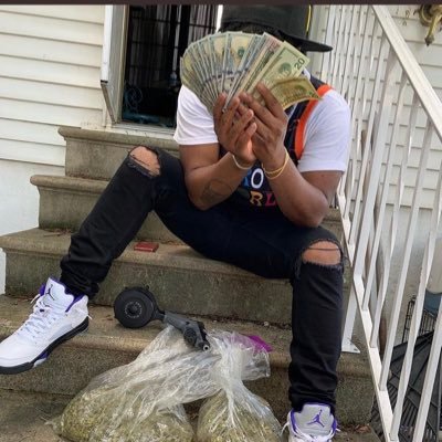 🔋 BGM’17🖤 Get Money & Be Yaself 💯