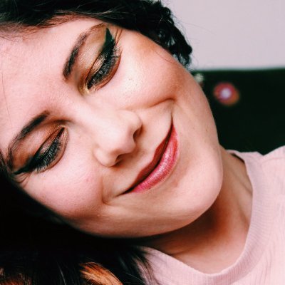 Paula Alvzさんのプロフィール画像