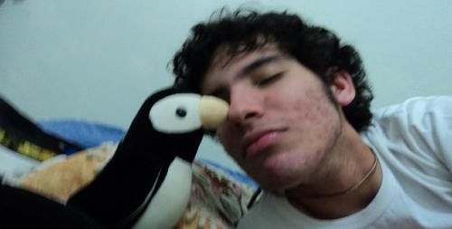 Não sei se a vida é curta ou longa para nós, mas sei que nada do que vivemos tem sentido, se não tocarmos o coração das pessoas. (Cora Coralina)